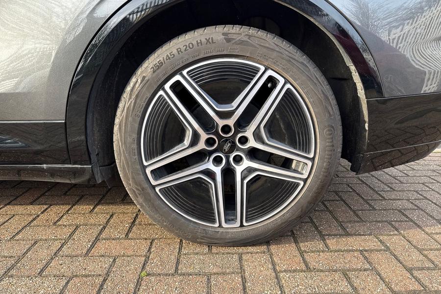 Ford Capri Photo autoimg-162b4fe0e0cd5a95d5cfd90b224826302bd15c75.jpg