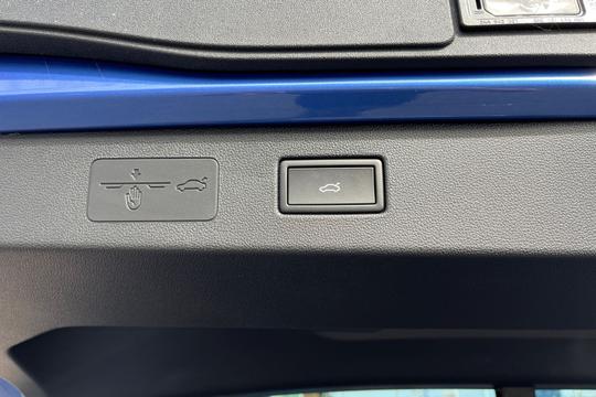 Volkswagen T-roc Photo autoimg-162c7ede95db7bda4ef6c26c1cb5ad3ae71ddb85.jpg