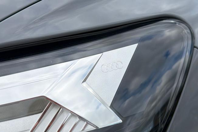 AUDI Q4 E-Tron Photo 43
