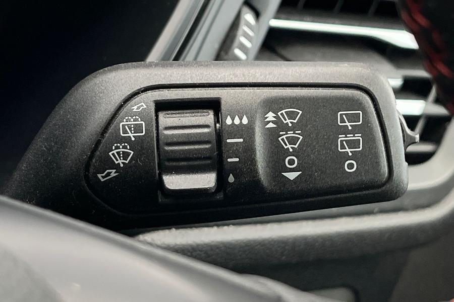 Ford Kuga Photo autoimg-162fd76986197a1ea7415370b89ca625e44b2fd1.jpg