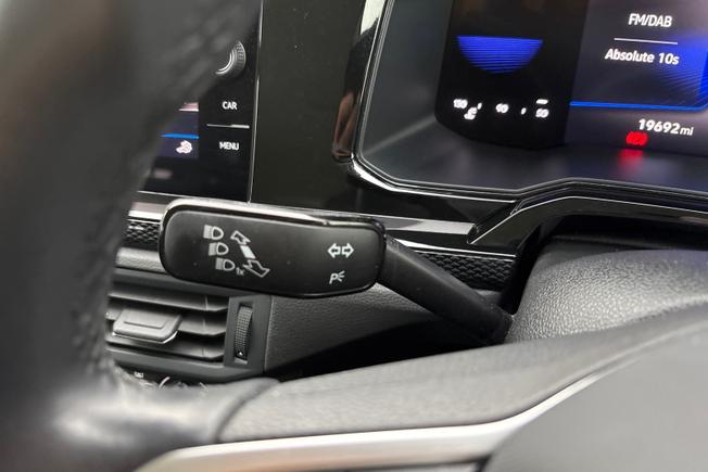 VOLKSWAGEN Polo Photo 31