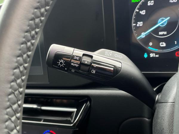 Kia Niro Photo autoimg-163825f0ce882fbfd5cd35f9691d602ddc570e0f.jpg
