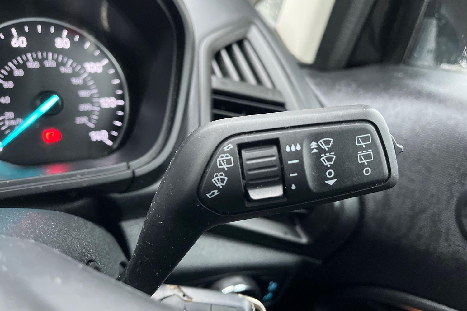 Ford ECOSPORT Photo 14