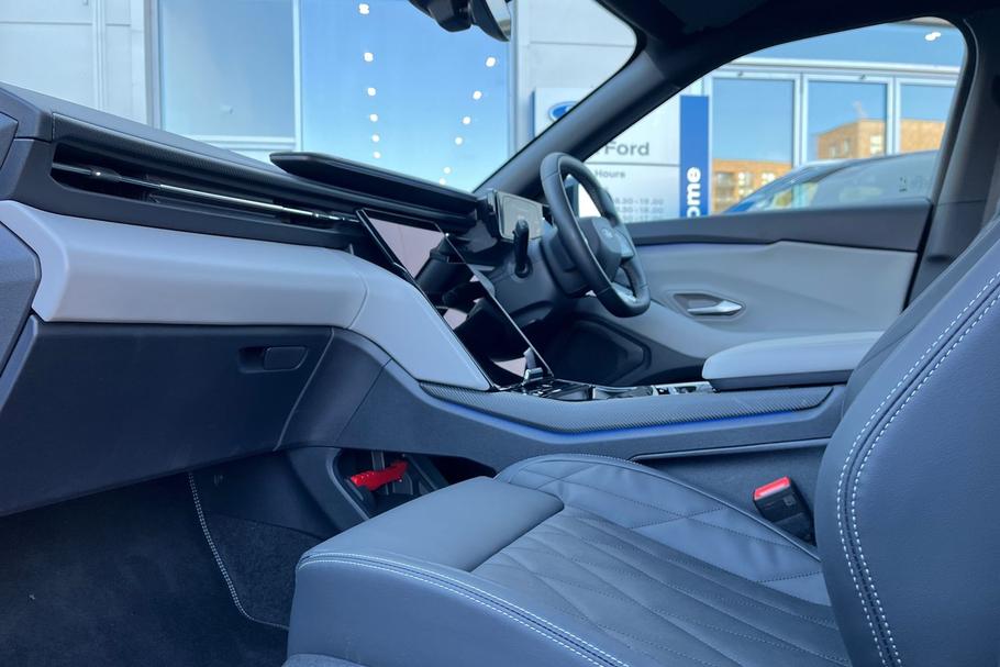 Used Ford CAPRI LB74FWZ 18