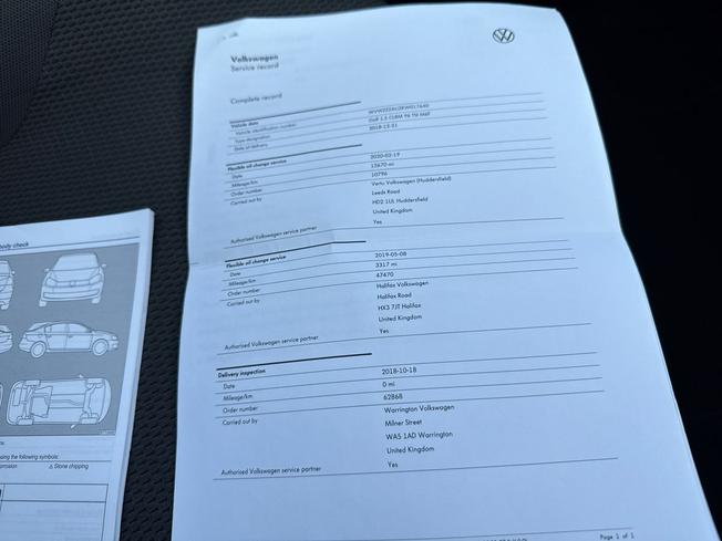 VOLKSWAGEN Golf Photo 39