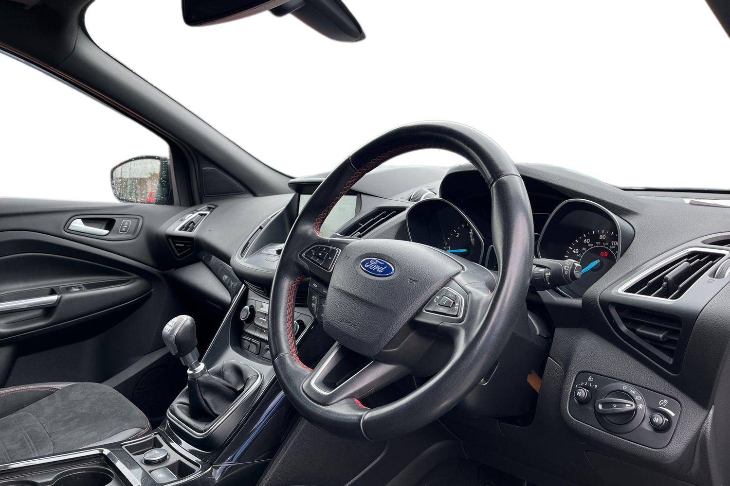 Ford KUGA Photo 8