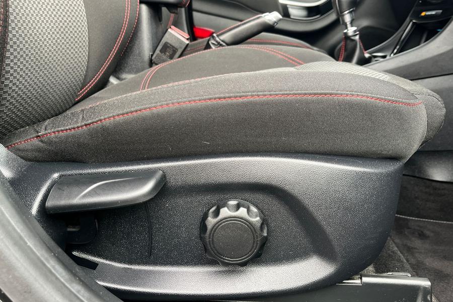 Ford PUMA Photo autoimg-16481384f7b31d0b73396dc062aaf71dc53050b2.jpg