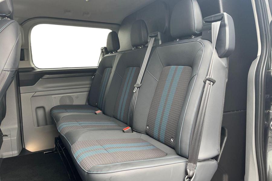 Ford TRANSIT CUSTOM Photo autoimg-1653d6173cc0f7f44f14bc486d9ba0622ec8024c.jpg