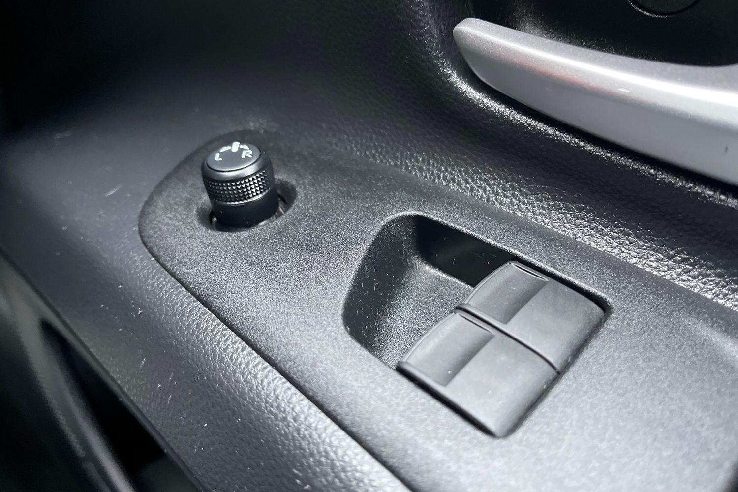 Toyota AYGO X Photo 15