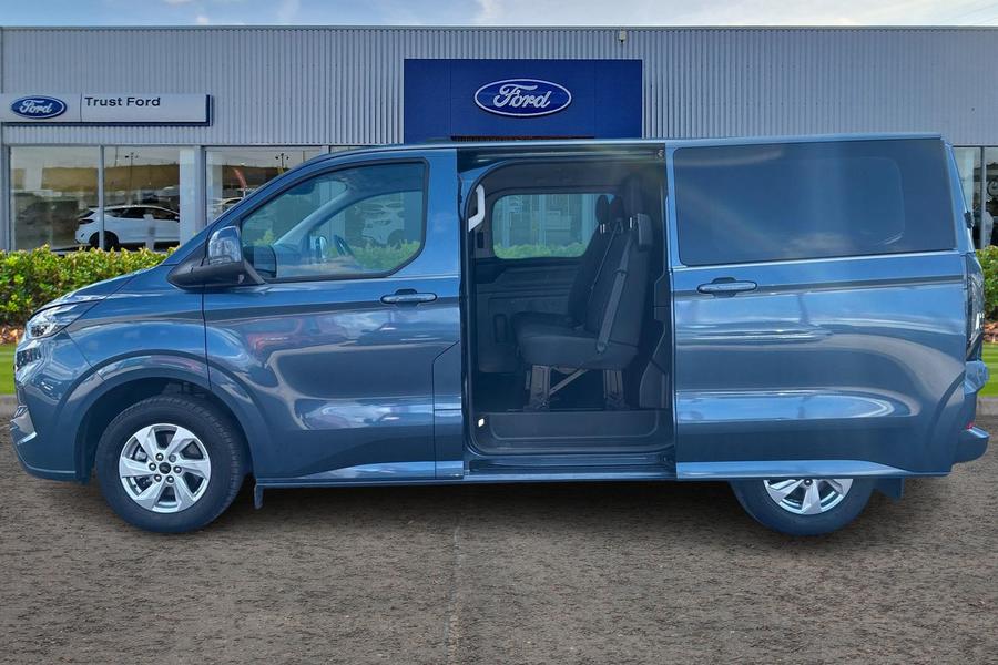 Ford Transit Custom Photo autoimg-166059624366a9f1f4dace14622b2fa417e9f000.jpg