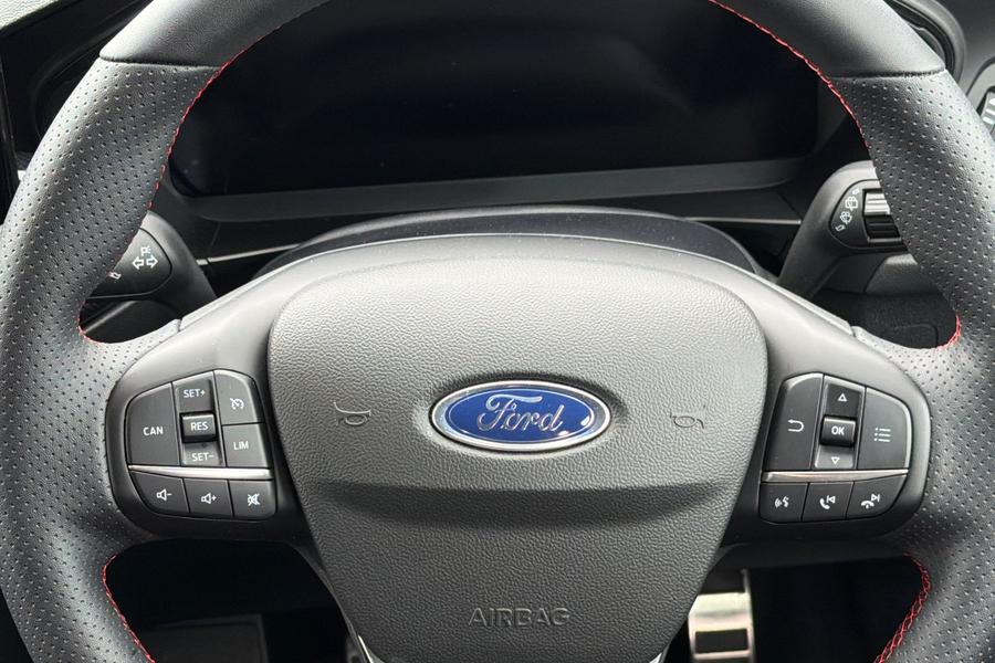 Ford Focus Photo autoimg-1665b2d2a3084dff3f7ce9d02b576864055d5223.jpg