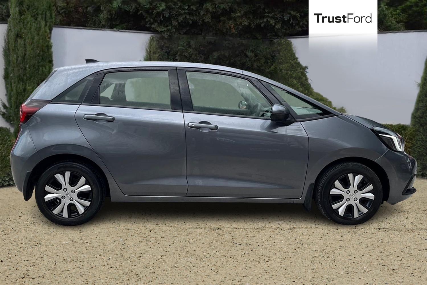 Honda JAZZ Photo 2