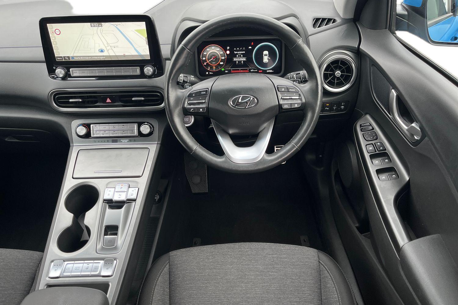 Hyundai KONA Photo 10