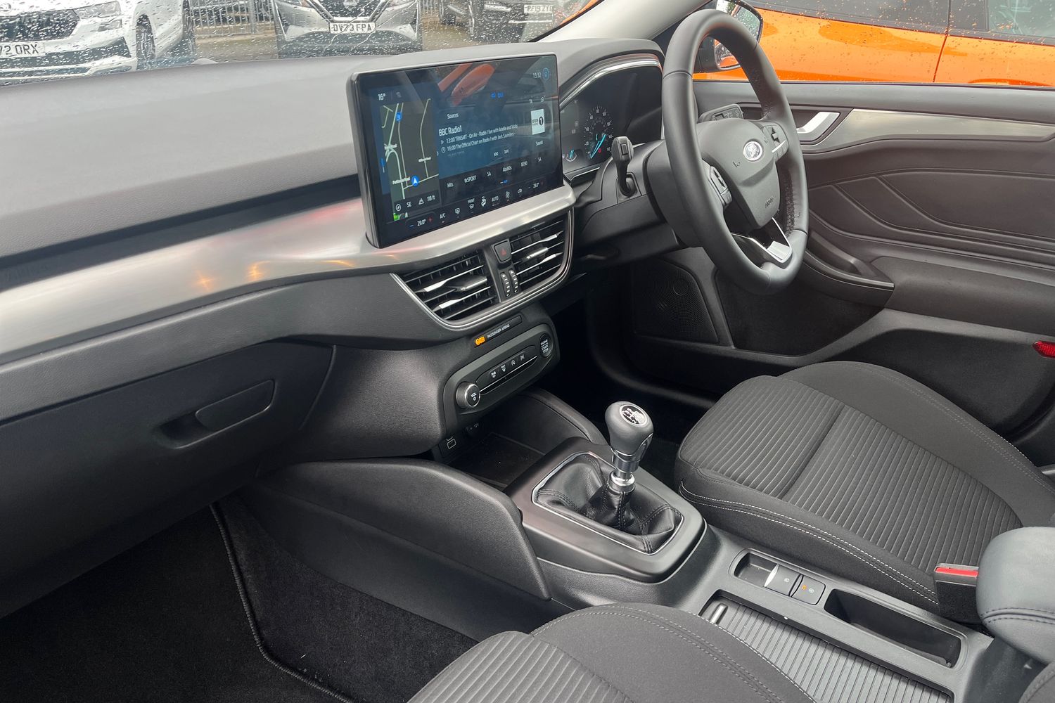 Ford Focus Photo 17