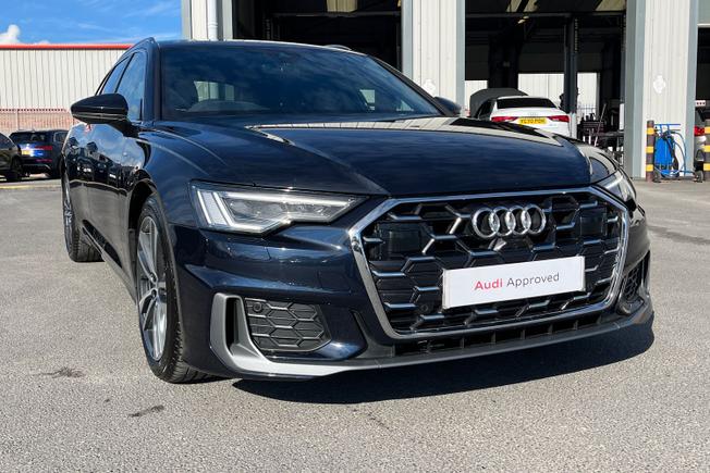 AUDI A6 Avant Photo 22