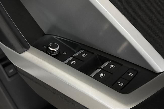AUDI Q3 Photo 27