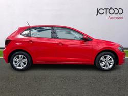 VOLKSWAGEN Polo Photo 4