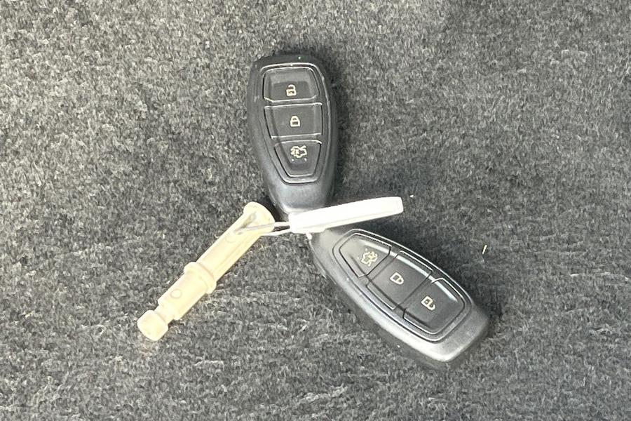 Ford Puma Photo autoimg-16788a6e37721f930aa22daa23e9753bfe77b655.jpg