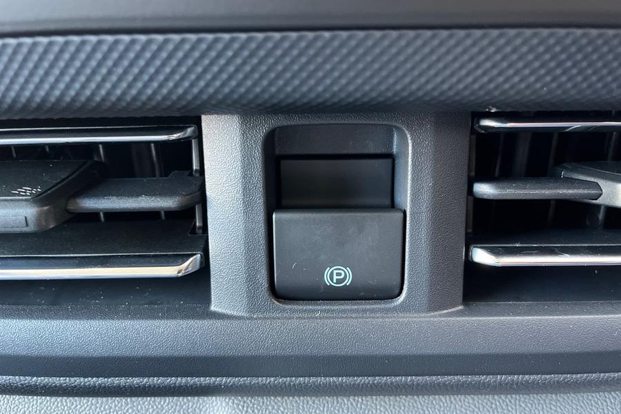 Ford TRANSIT CUSTOM Photo autoimg-1681c9fc941b12626d88dc0f103b3684a58c1436.jpg