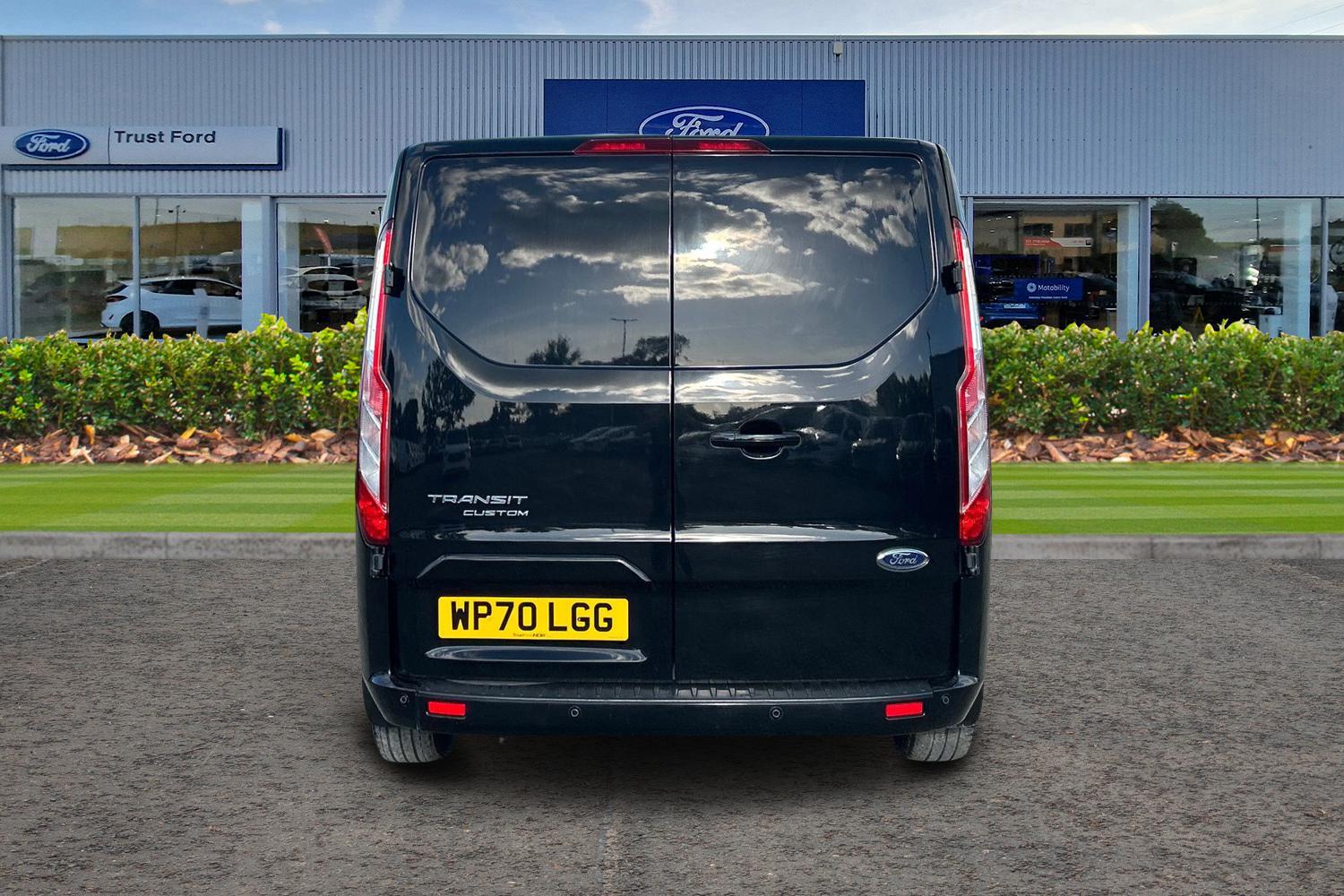 Ford TRANSIT CUSTOM Photo 13