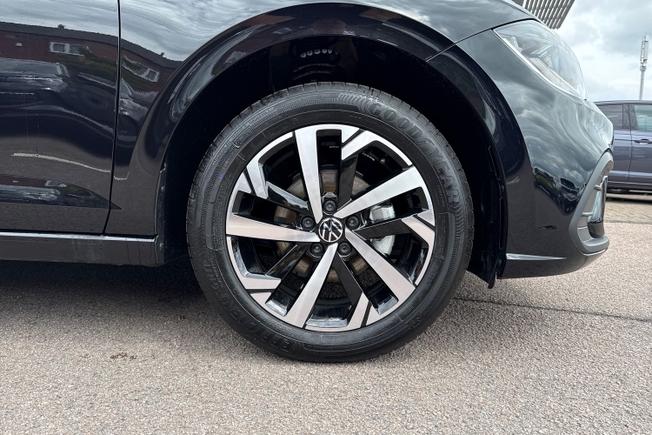 VOLKSWAGEN Polo Photo 5