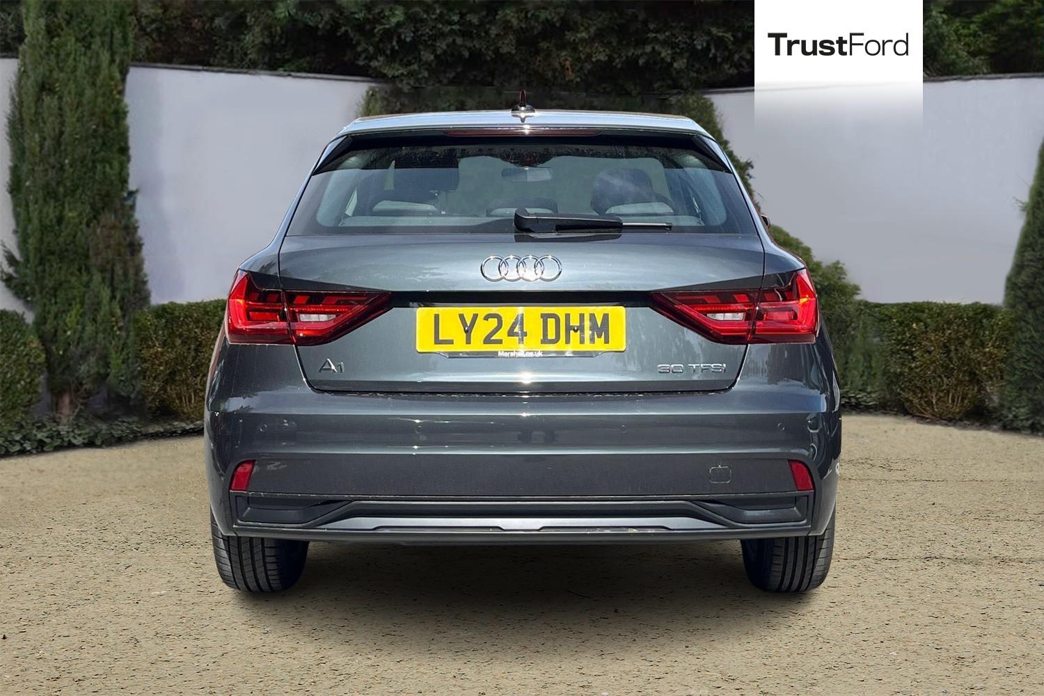 Audi A1 Photo 6