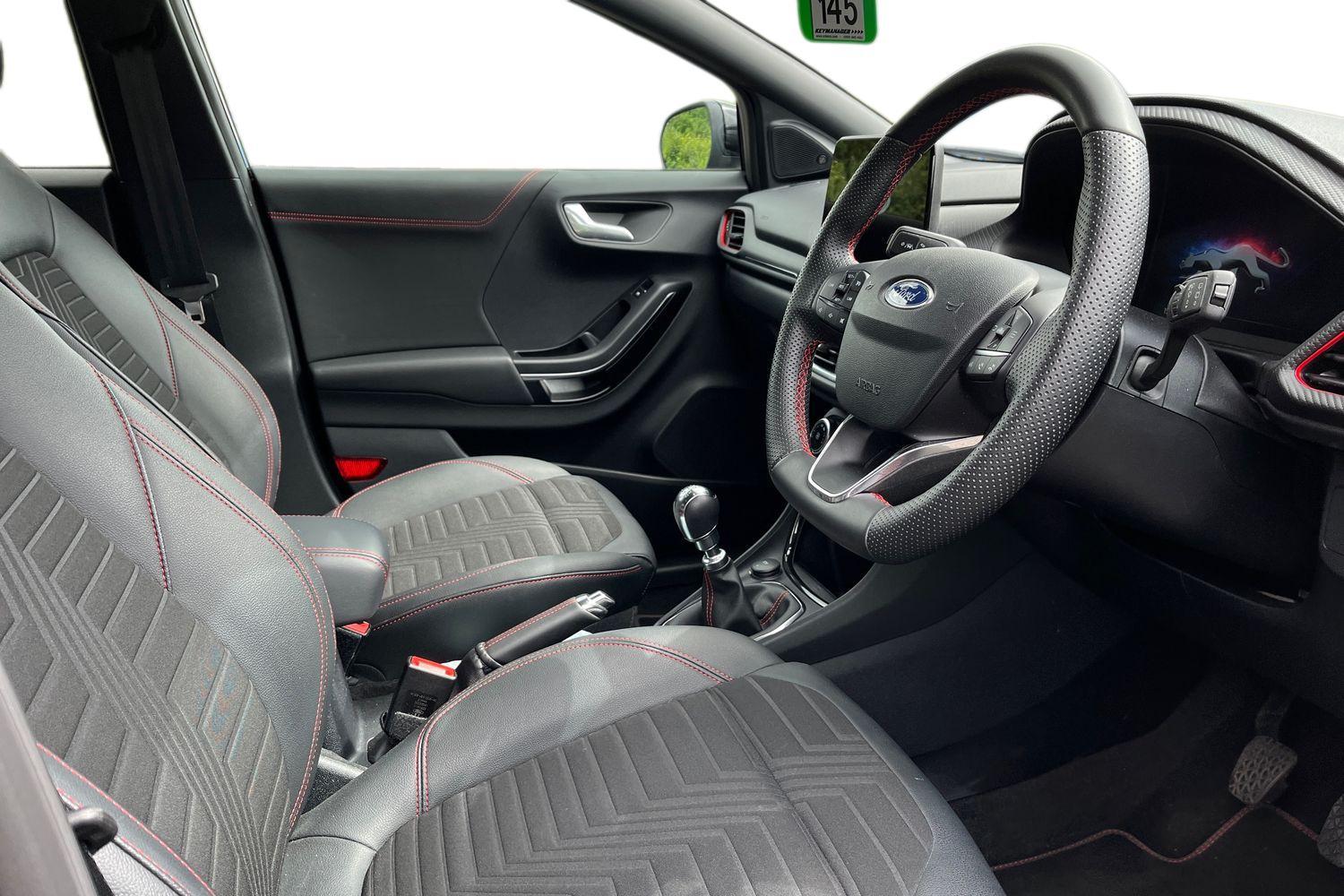 Ford PUMA Photo 8