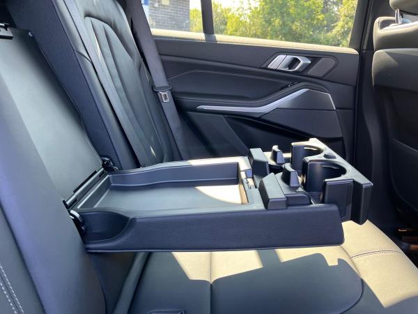 BMW X5 Photo autoimg-168fae70030f750e7d03da2937cc67384d619272.jpg