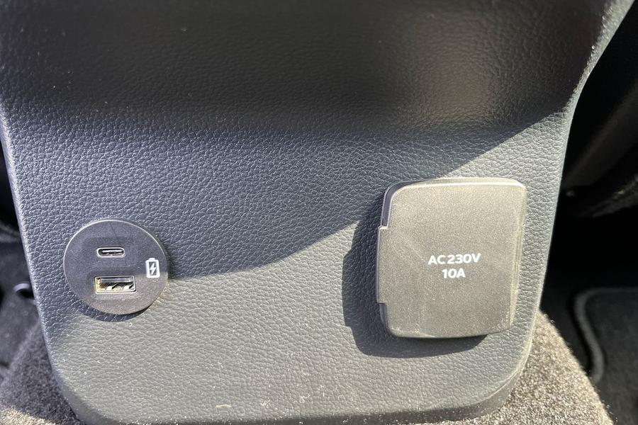 Ford RANGER Photo autoimg-169454dd4b8a05bd382444ceb5d73767e01719df.jpg
