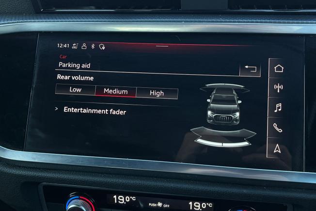 AUDI Q3 Photo 33