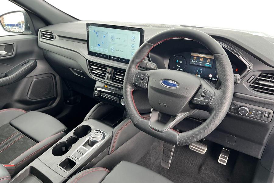 Ford KUGA Photo autoimg-1697d0fe7af7ff0262475dc07480892ac3840f01.jpg
