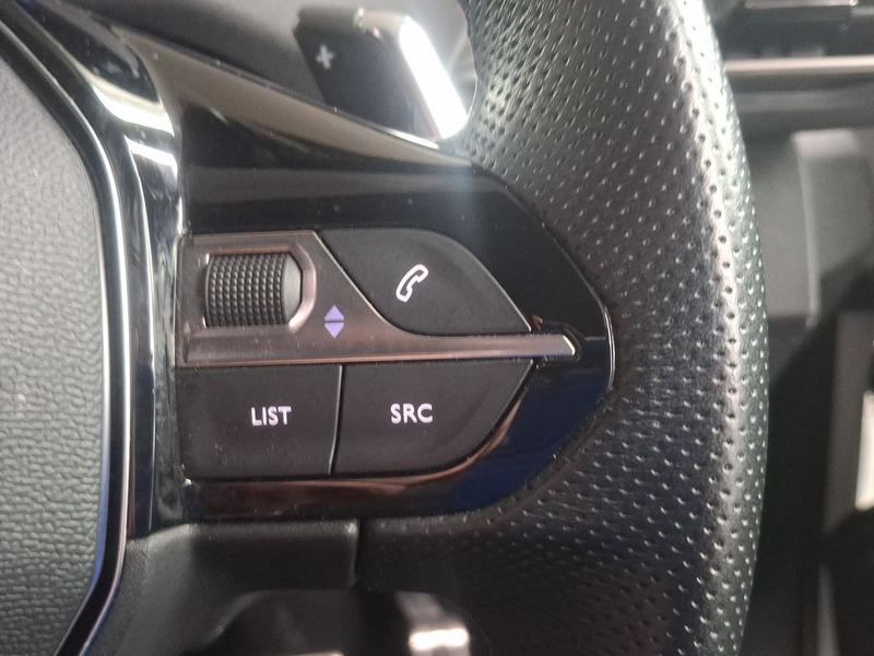 Used Peugeot 3008 NV22SOJ 48
