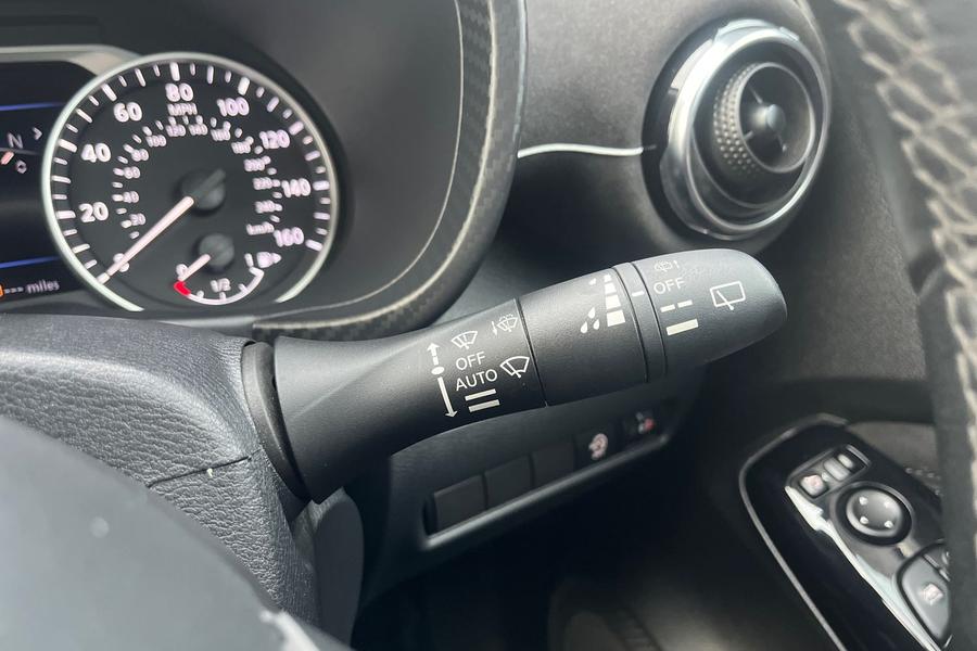 Nissan Juke Photo autoimg-169a4064e200d9e2f5402c45cd471cc42077be8a.jpg