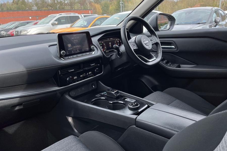 Nissan X-Trail Photo autoimg-169b1166d5e9cf19d1406c248c4c5d9944aed0d3.jpg