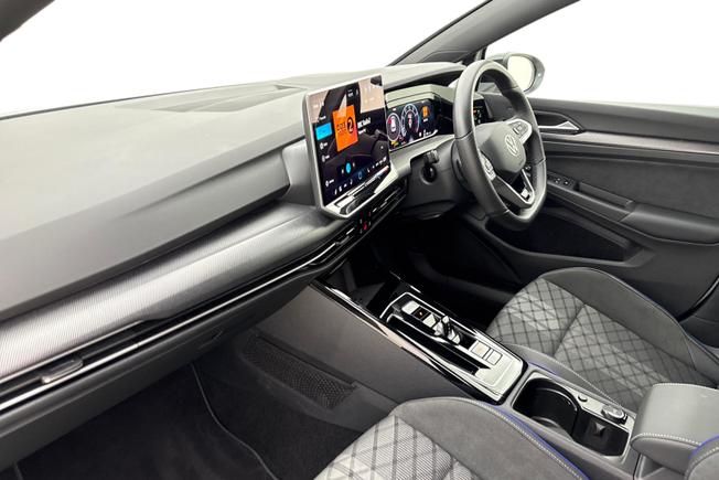 VOLKSWAGEN Golf Photo 2
