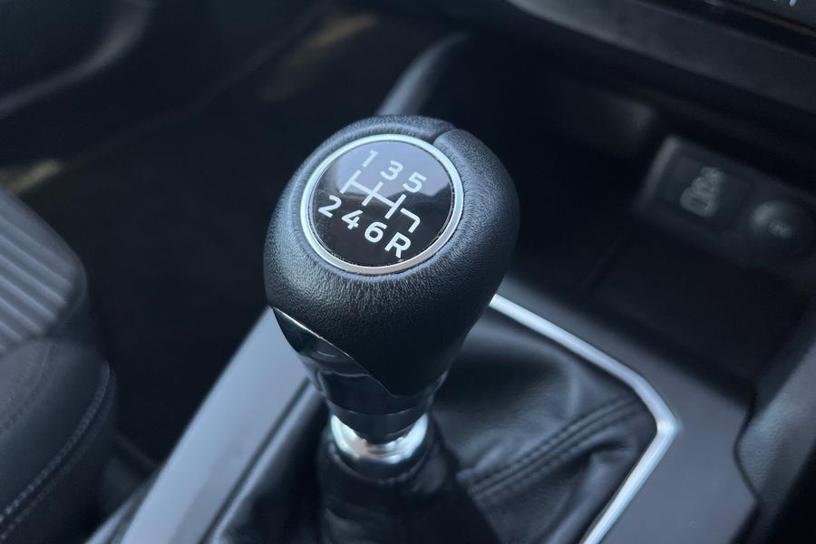 Ford Focus Photo autoimg-16a05a1f83e9dc04ba94e8e404722a341a034559.jpg
