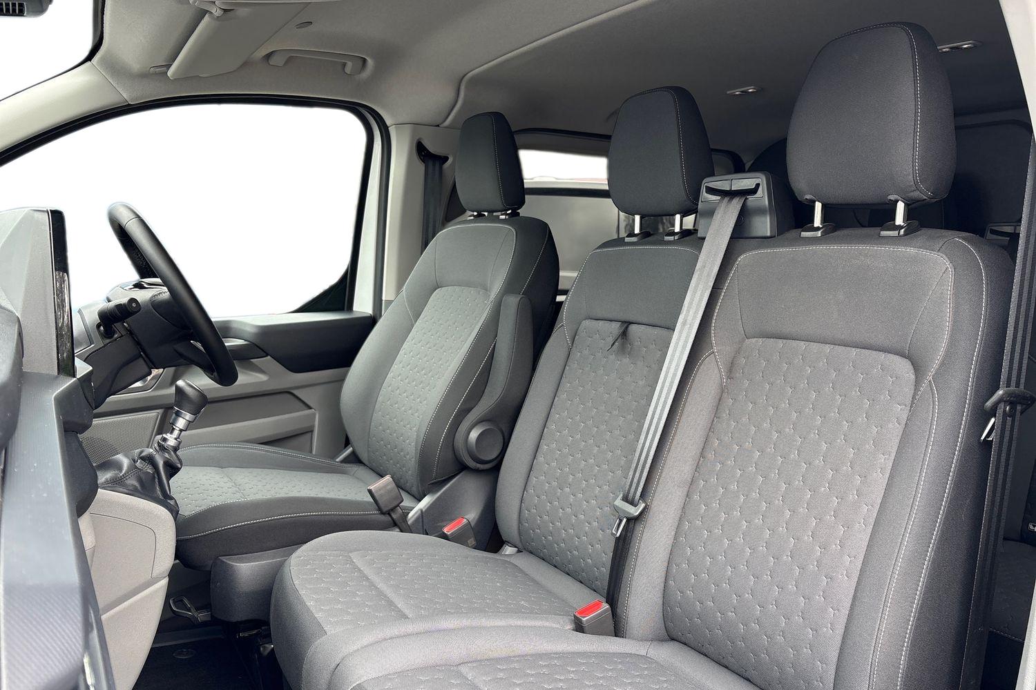Ford TRANSIT CUSTOM Photo 9