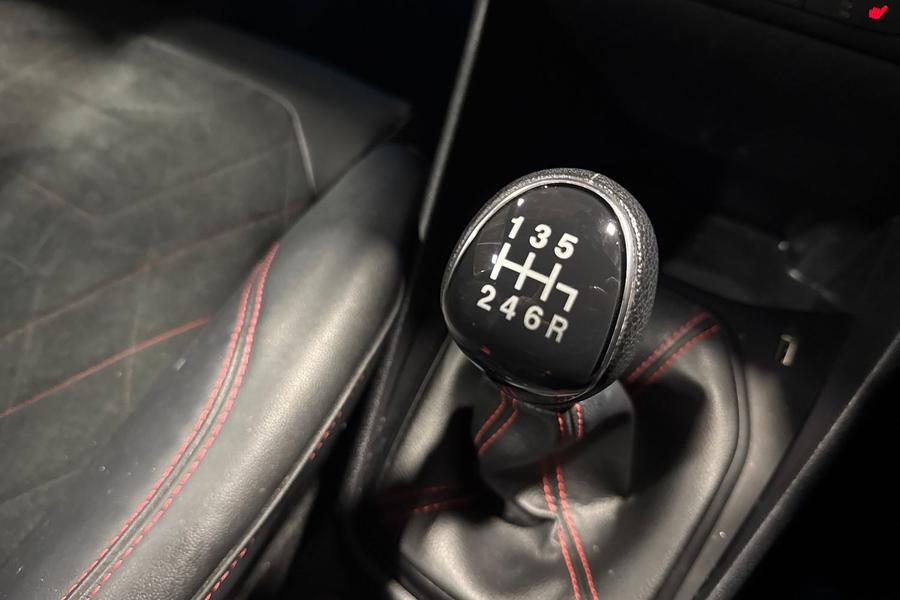 Ford FIESTA Photo autoimg-16a6b44534c894adfa670977626fe01416b0b3d2.jpg