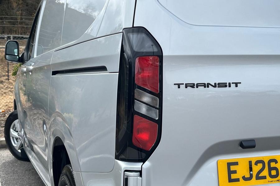Ford Transit Custom Photo autoimg-16ae533b36be66eda4e22274a28bee824dbee68f.jpg