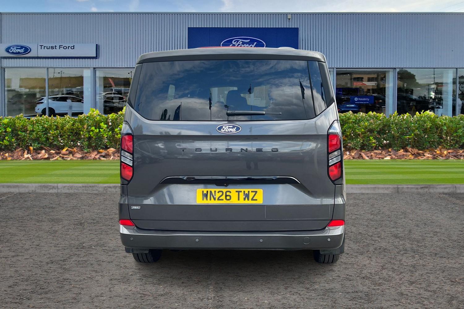 Ford TOURNEO CUSTOM Photo 12