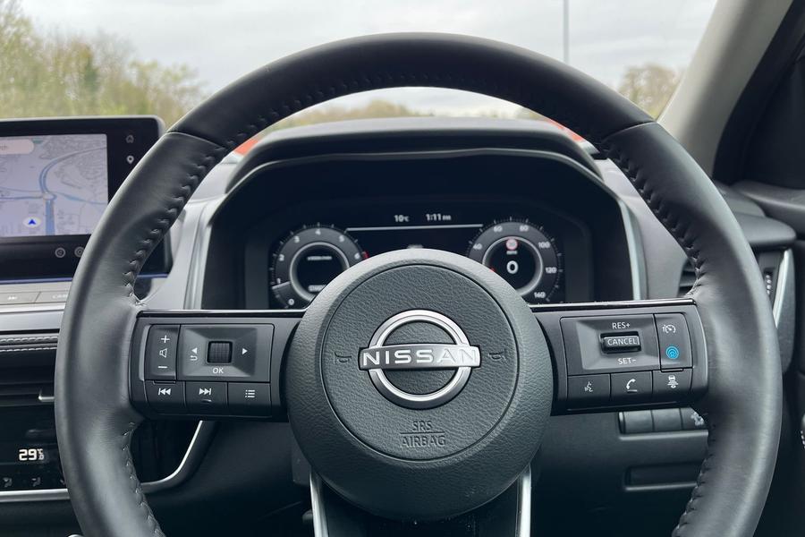 Nissan Qashqai Photo autoimg-16b0227b71e2a17832bcc759e59caace11911c5c.jpg