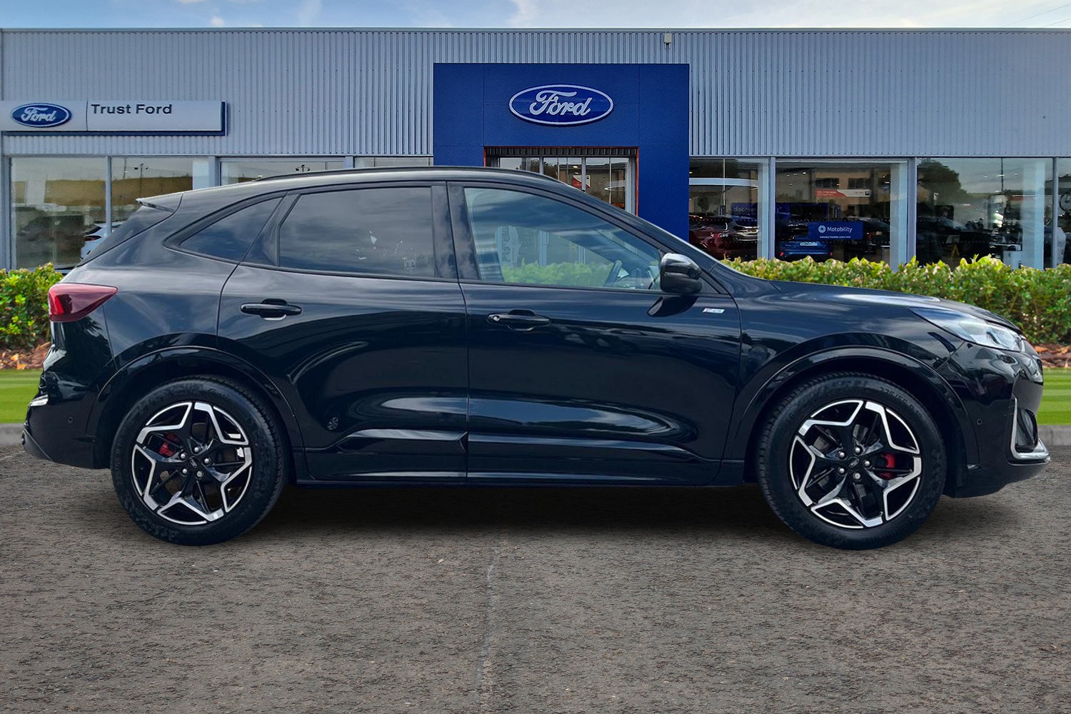 Ford KUGA Photo 2
