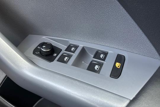 Volkswagen T-cross Photo autoimg-16bc068aefe37257f837a51de50279727c2747c0.jpg