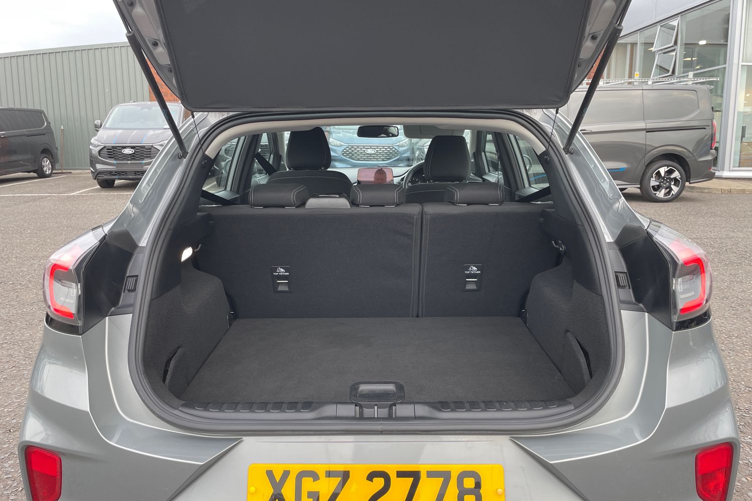 Ford PUMA Photo 20