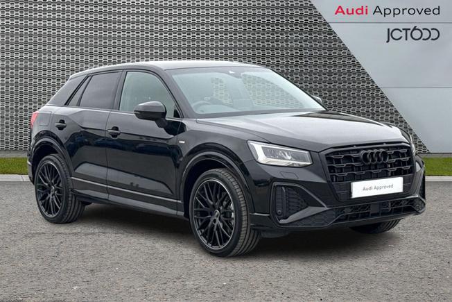 AUDI Q2 Photo 1