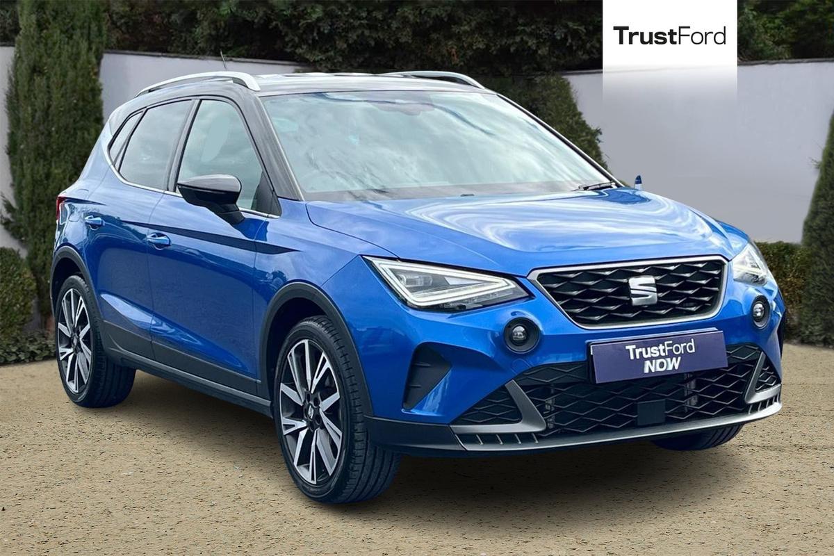 SEAT Arona listing photo