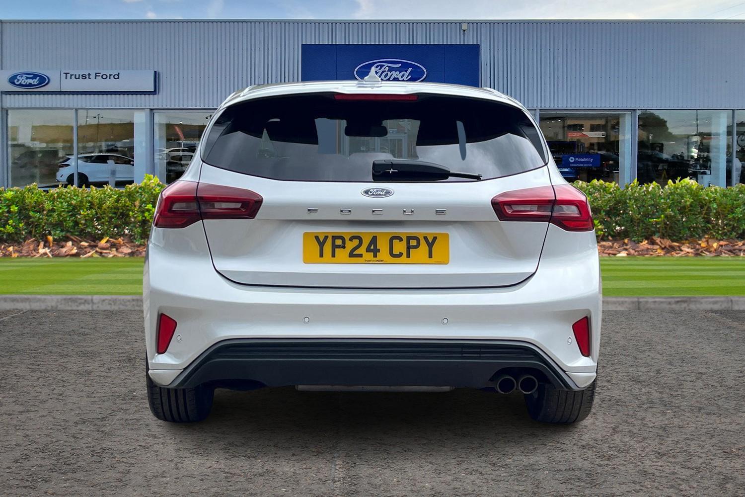 Ford Focus Photo 6