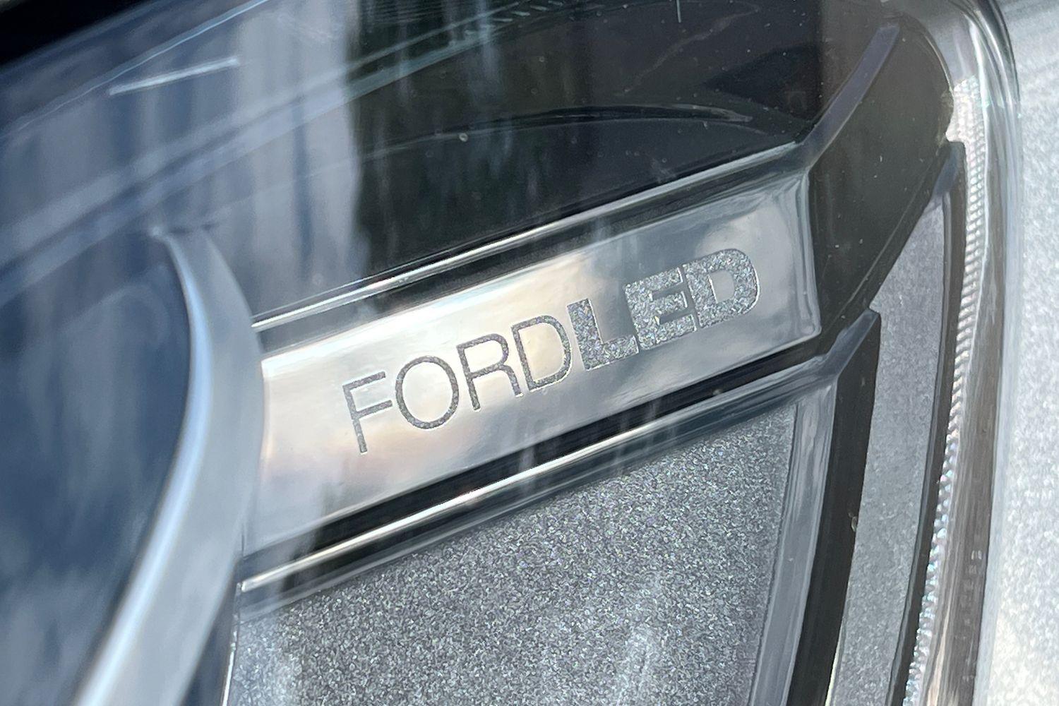 Ford FIESTA Photo 33