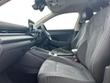 Volkswagen T-Roc Photo 2