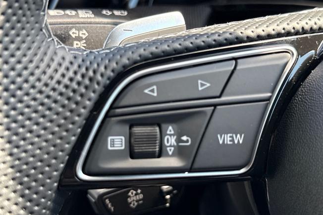 AUDI A3 Photo 16